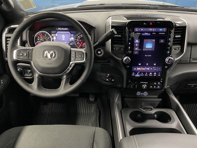 2025 Ram 2500 Big Horn photo 5
