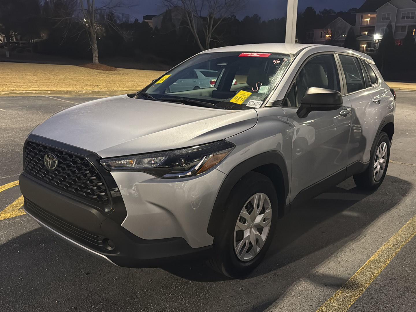 2024 Toyota Corolla Cross L's photo