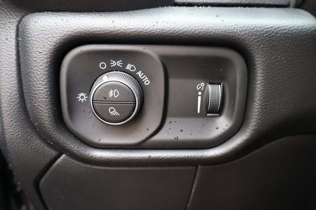 2025 Ram 2500 Tradesman photo 11