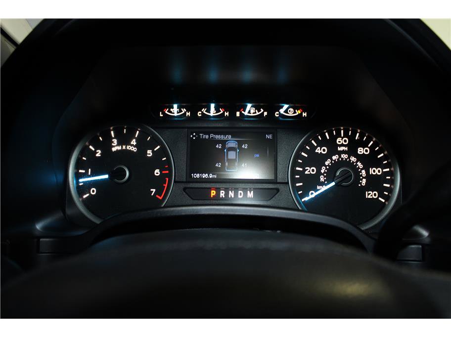 2019 Ford F-150 XLT photo 23