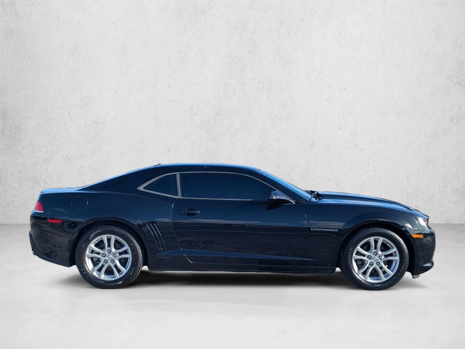2015 Chevrolet Camaro LS photo 4