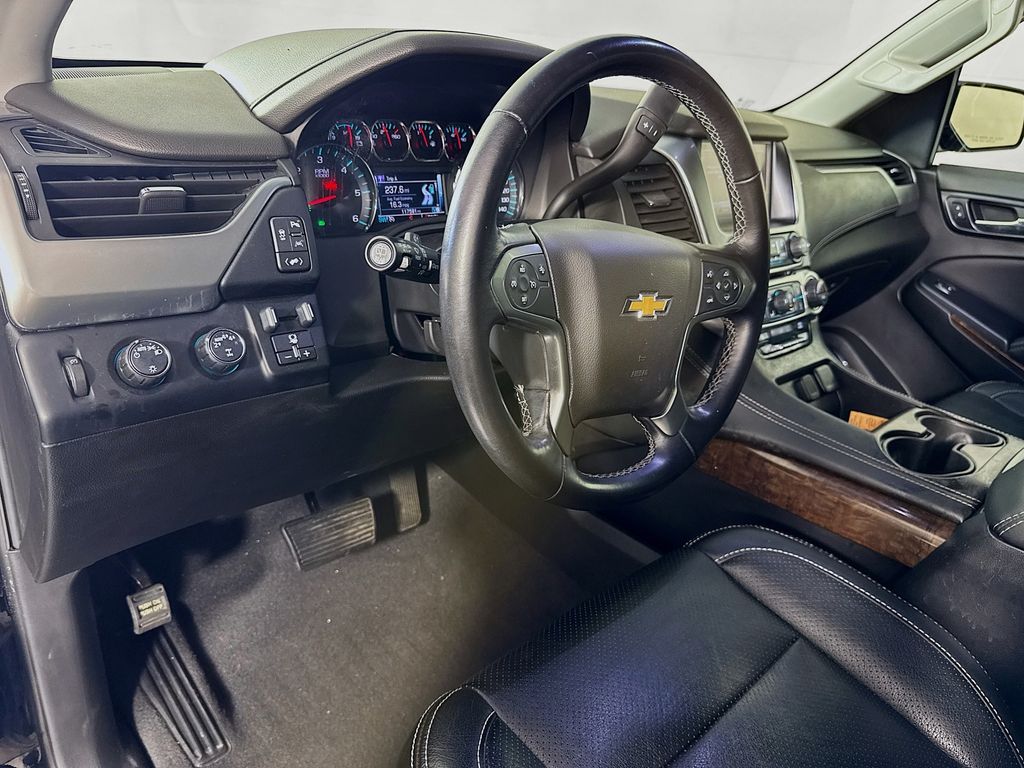 2019 Chevrolet Tahoe LS photo 9