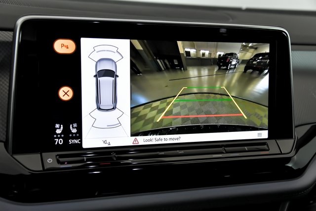 2025 Volkswagen Atlas Peak Edition SE photo 15