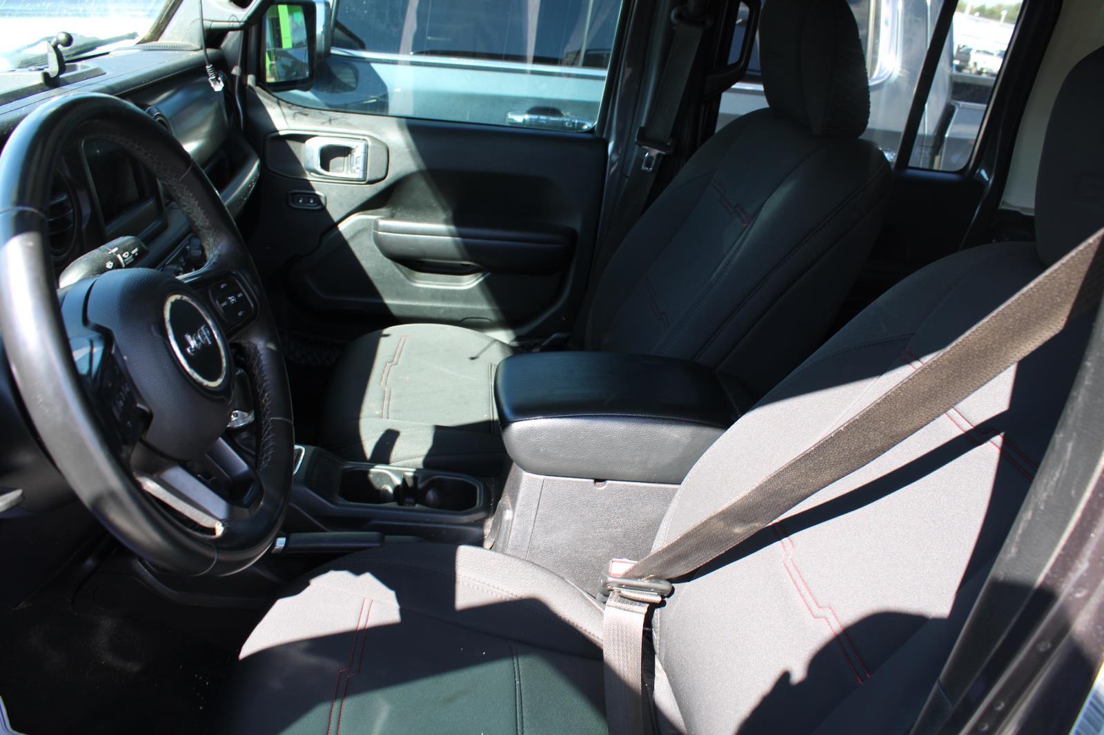 2018 Jeep Wrangler Unlimited Sport S photo 7