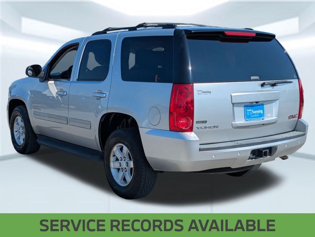 2012 Gmc Yukon SLT photo 2