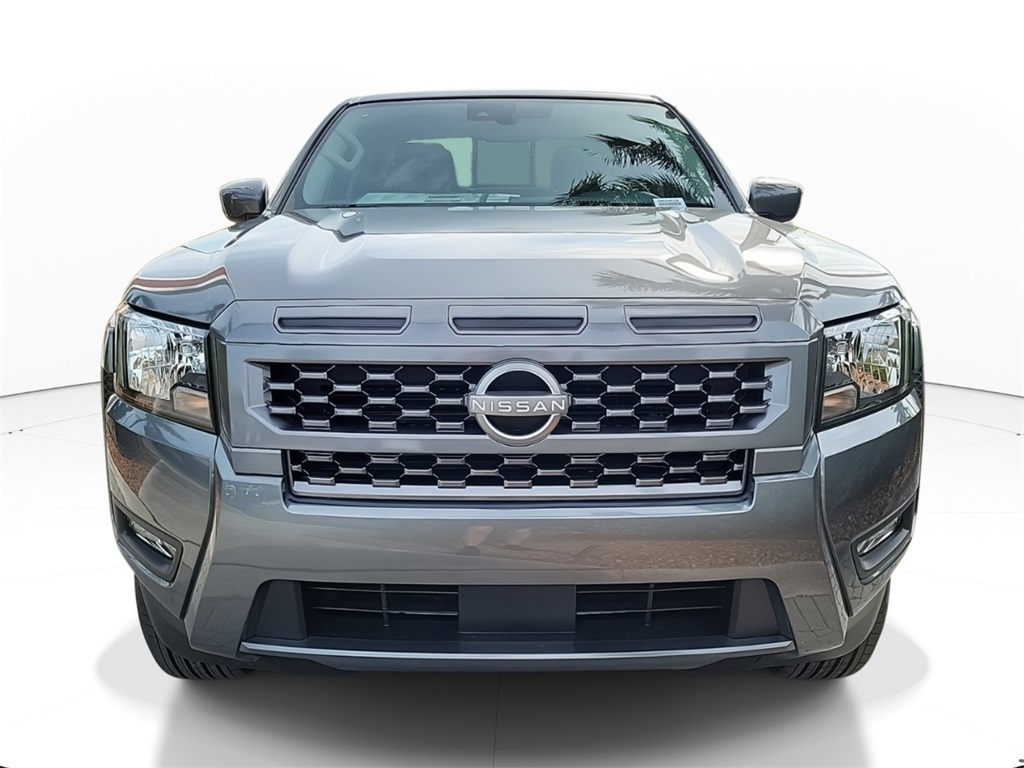 2025 Nissan Frontier SV photo 3