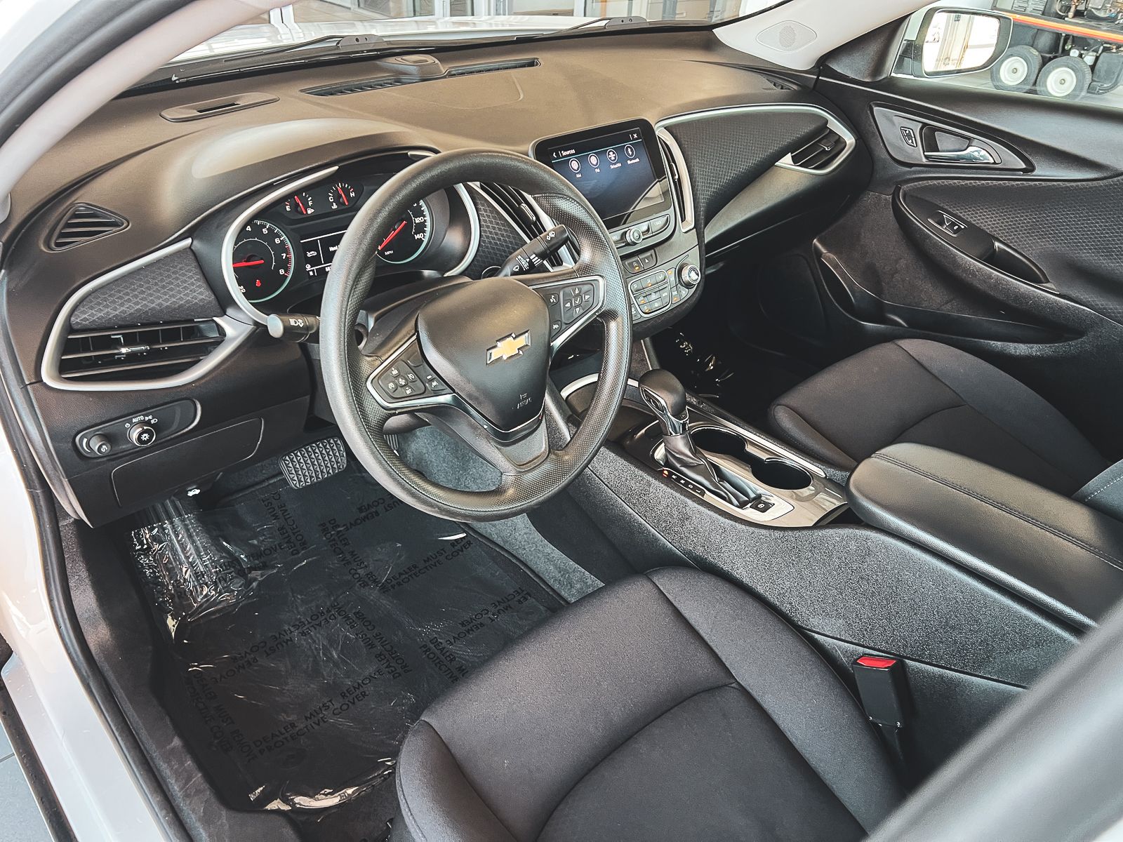 2023 Chevrolet Malibu 1LT photo 24