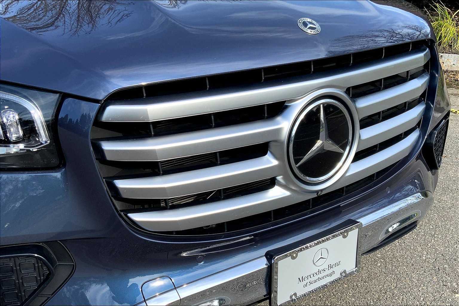 2025 Mercedes Benz GLS 450 4MATIC photo 28