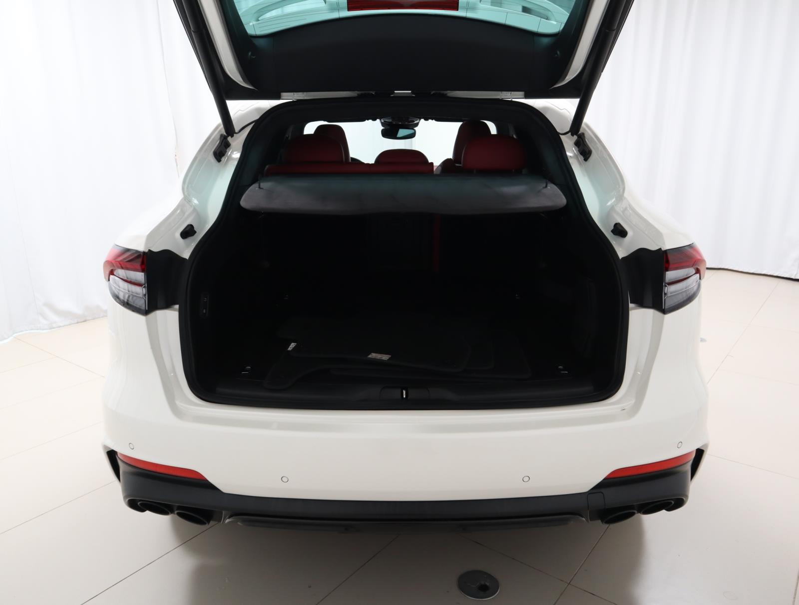2022 Maserati Levante Modena photo 11