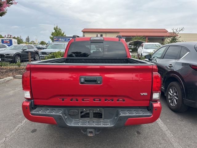 2019 Toyota Tacoma TRD Off-Road V6 photo 7