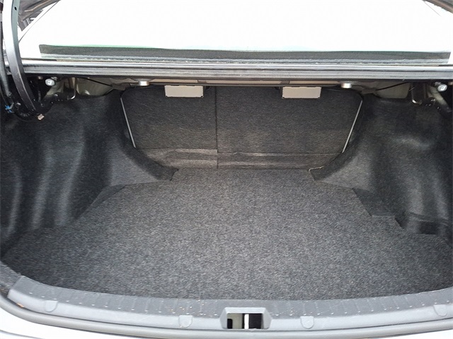 2011 Toyota Corolla LE photo 29