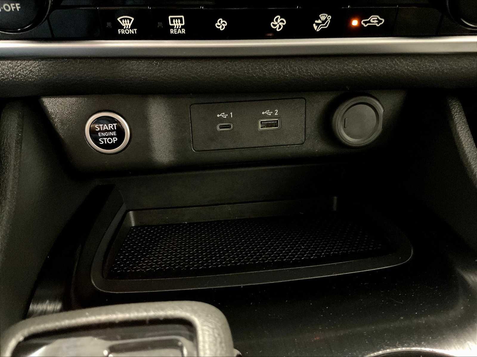 2023 Nissan Rogue SV photo 26