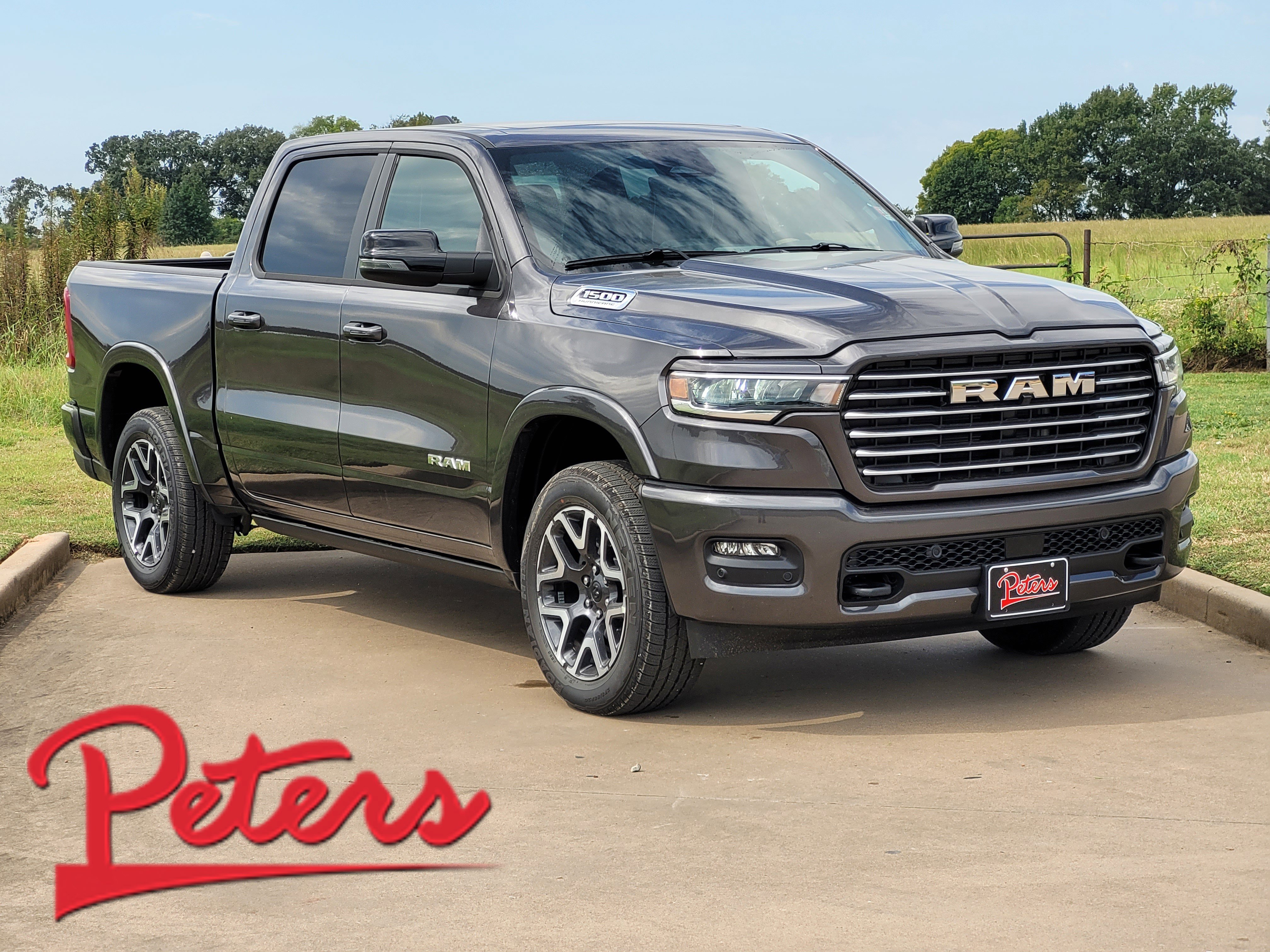 2026 RAM Ram 1500 Pickup Laramie's photo