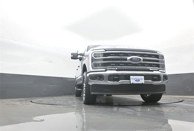 2025 Ford F-350 King Ranch photo 32