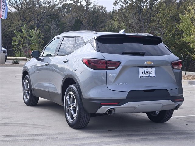 2026 Chevrolet Blazer 2LT photo 3