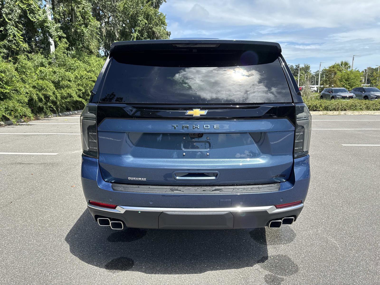 2025 Chevrolet Tahoe High Country photo 4