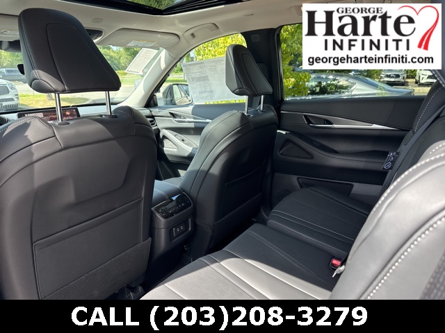 2026 Infiniti QX60 Pure AWD photo 13