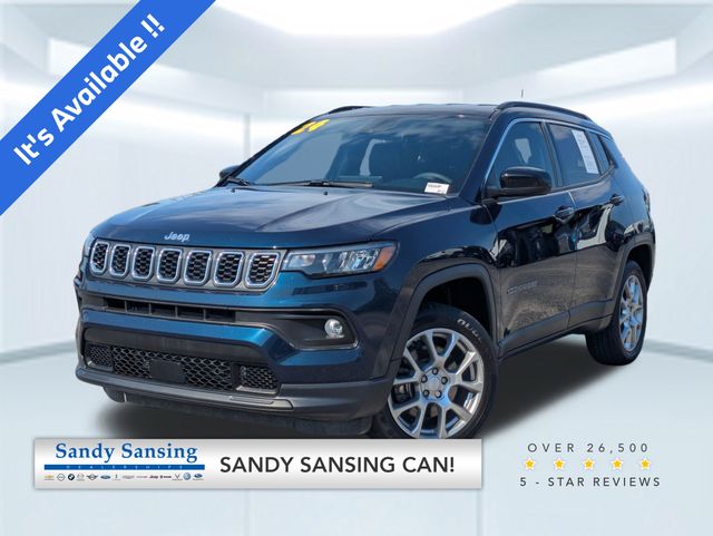 2024 Jeep Compass Latitude Lux's photo