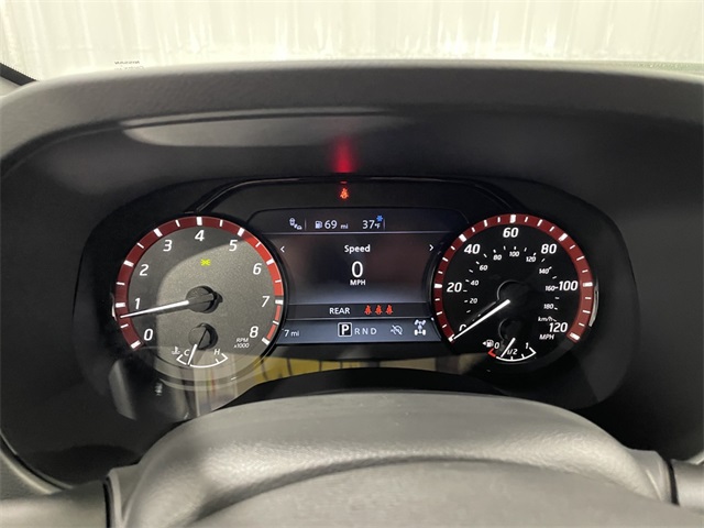 2025 Nissan Frontier PRO-4X photo 14
