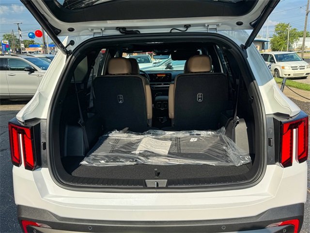 2025 Kia Sorento X-Line SX Prestige photo 16