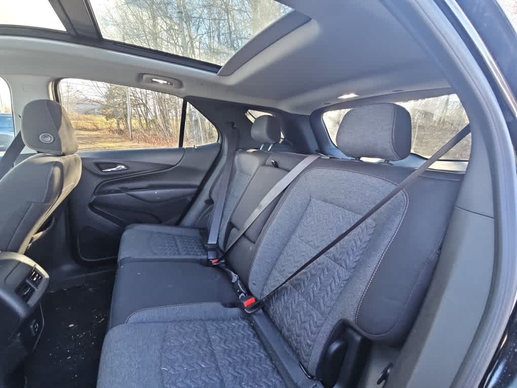 2023 Chevrolet Equinox LT's photo