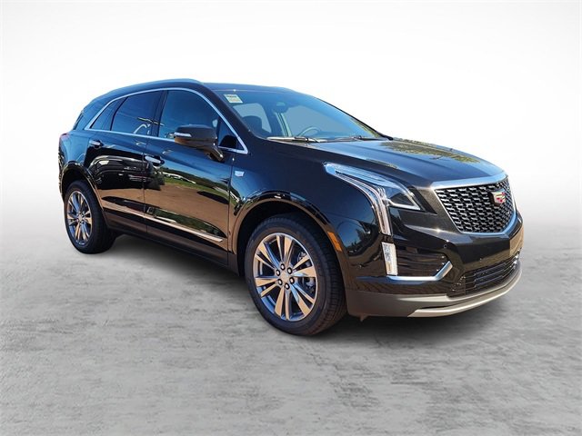 2025 Cadillac XT5 Premium Luxury photo 3