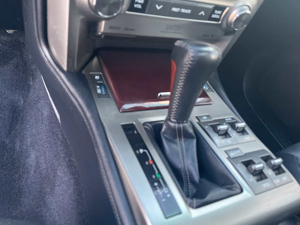 2019 Lexus GX 460 Luxury photo 15