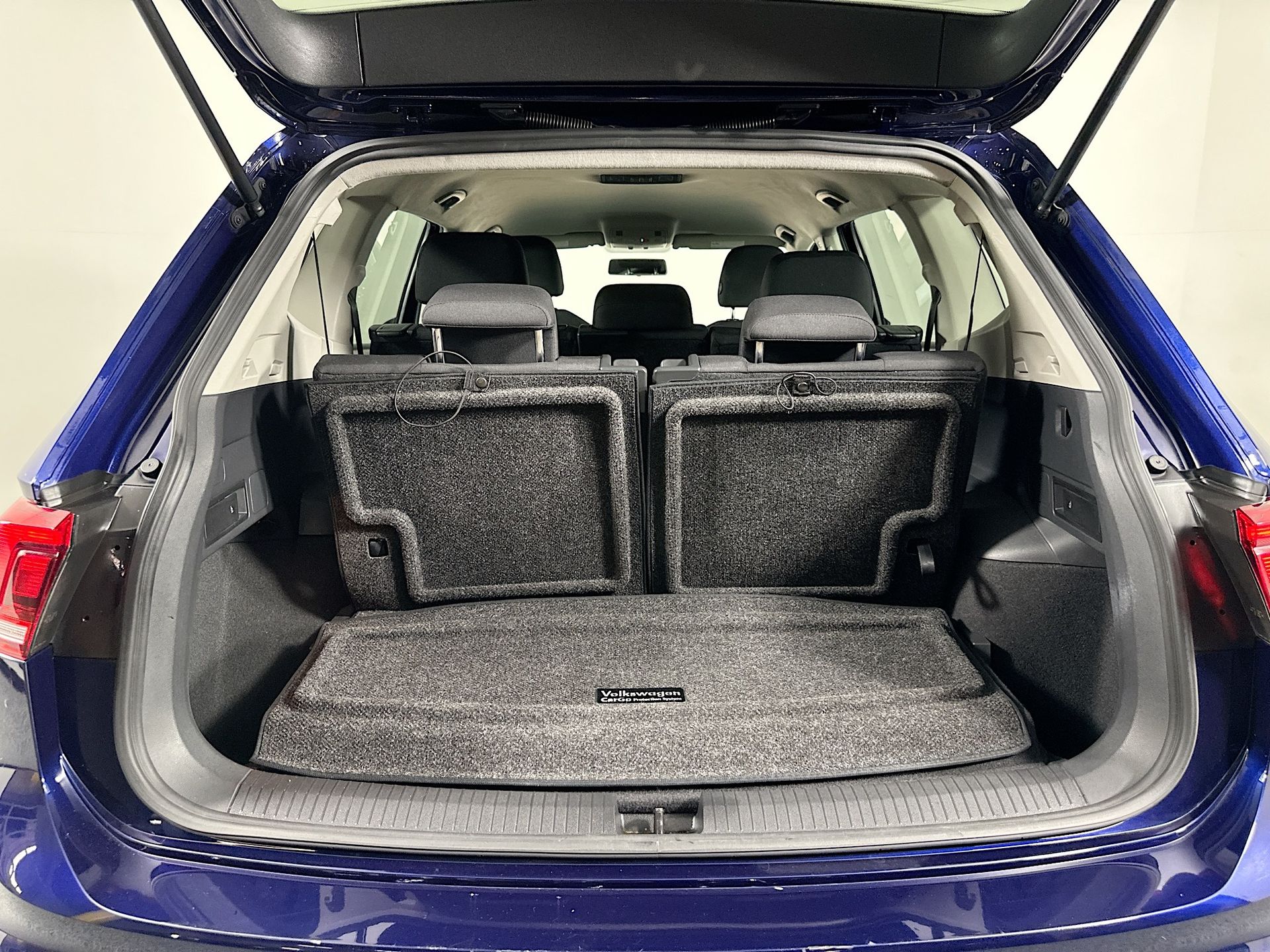 2021 Volkswagen Tiguan S photo 23