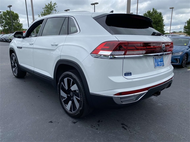 2025 Volkswagen Atlas Cross Sport SEL photo 4