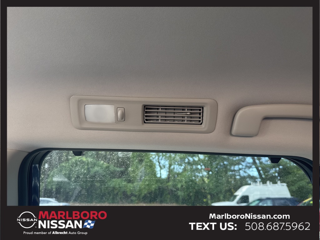2025 Nissan Pathfinder SL photo 20