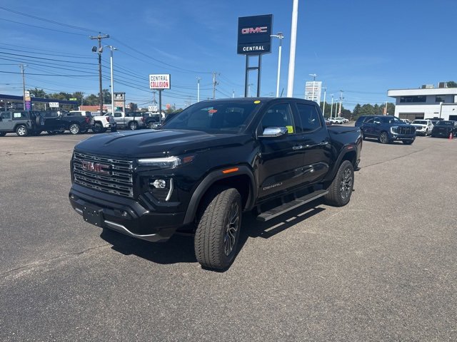2026 Gmc Canyon Denali photo 2