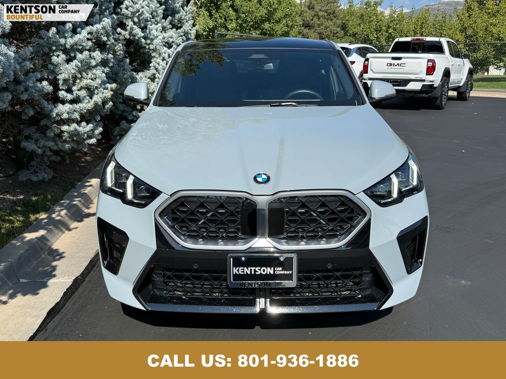 2025 Bmw X2 xDrive28i photo 2