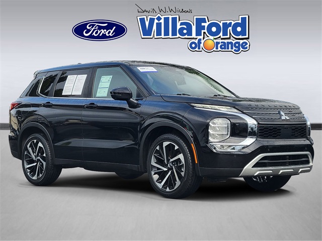 2022 Mitsubishi Outlander SE's photo