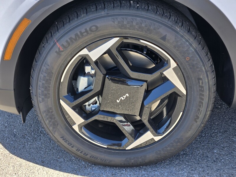 2026 Kia Sportage EX photo 5