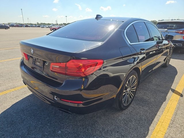 2018 Bmw 540i Sedan photo 2