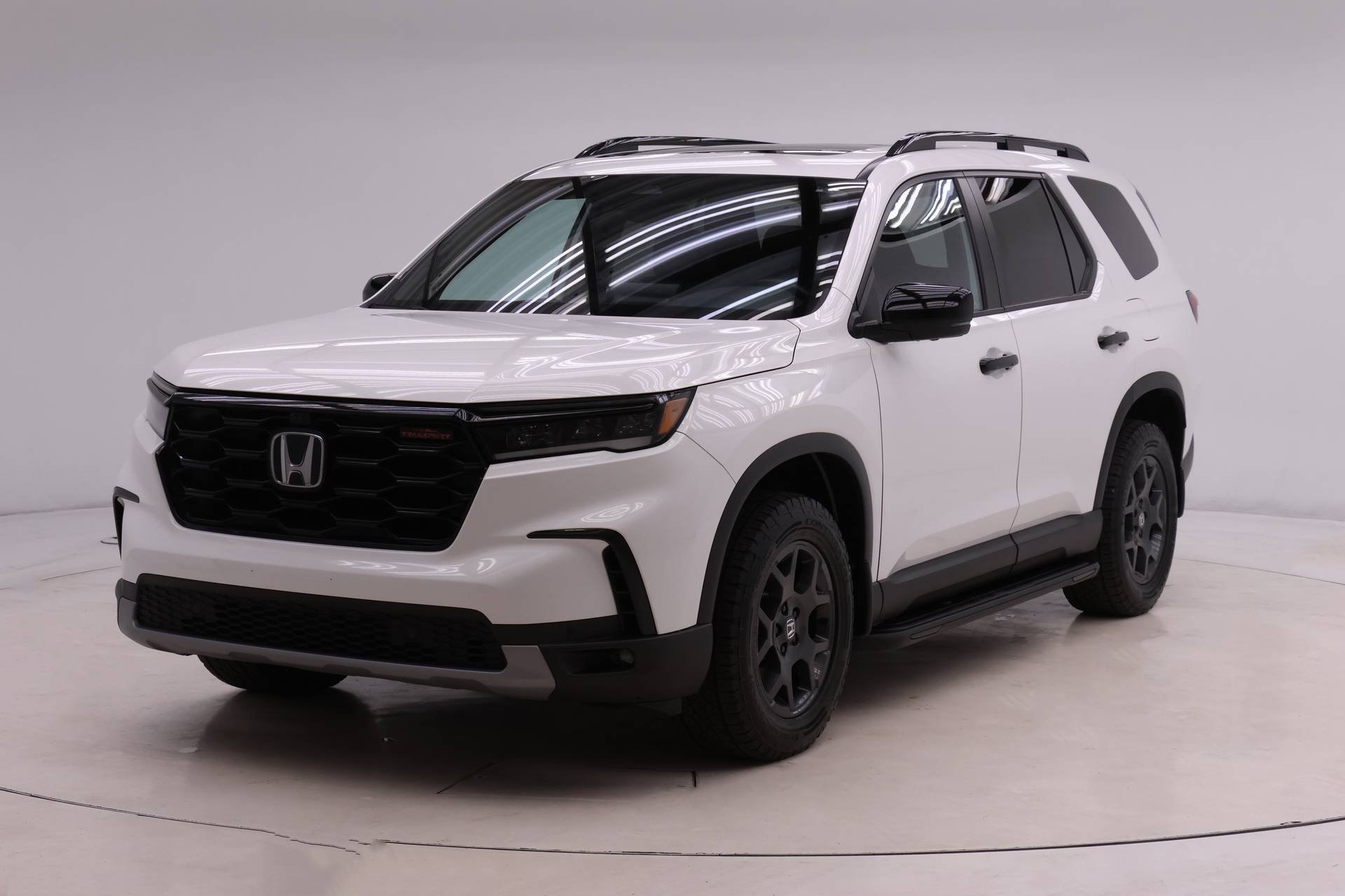 2023 Honda Pilot TrailSport's photo