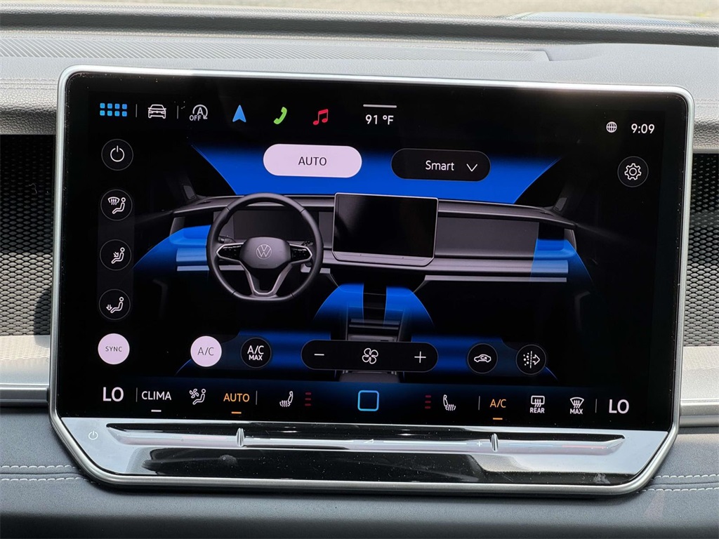 2025 Volkswagen Tiguan SE photo 4