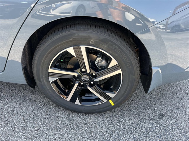 2025 Nissan Sentra SV photo 11
