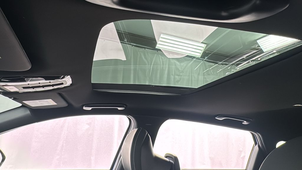 2025 Kia K4 GT-Line photo 29