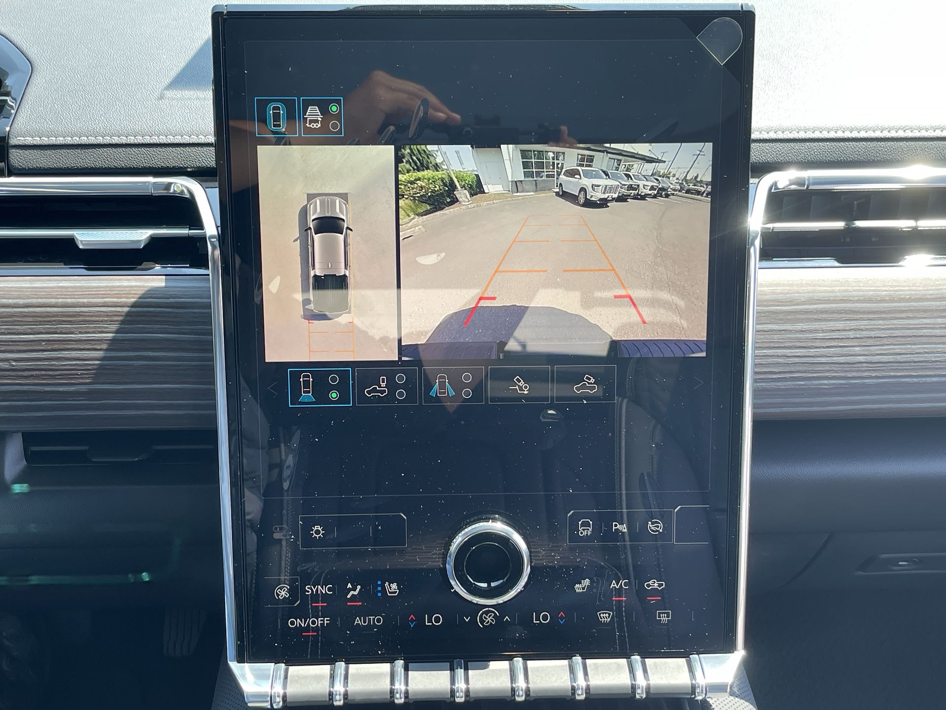 2025 Gmc Sierra Denali photo 15