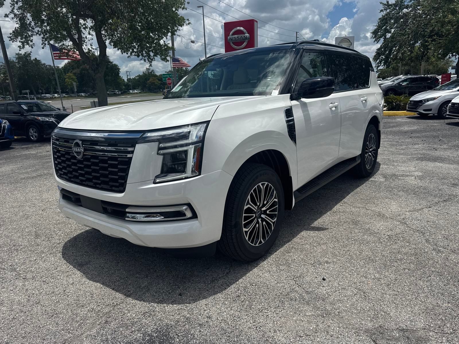 2025 Nissan Armada Platinum photo 2