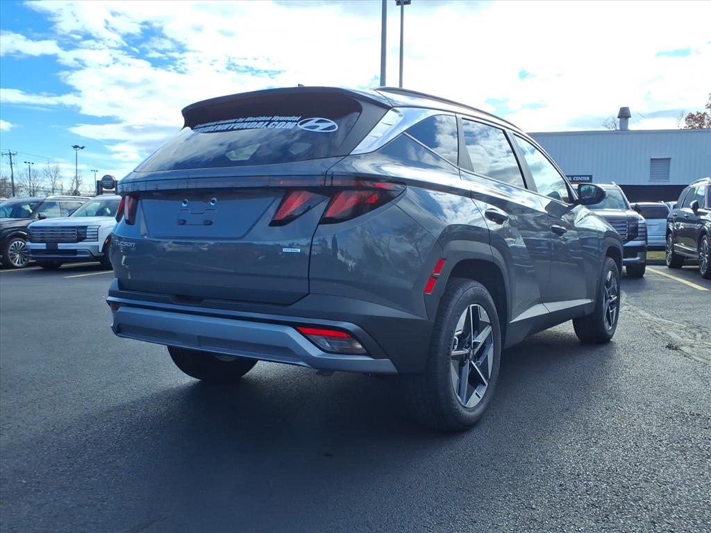 2025 Hyundai Tucson SEL photo 4