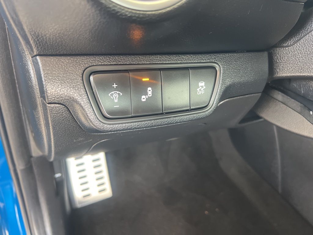 2023 Kia Forte GT-Line photo 47