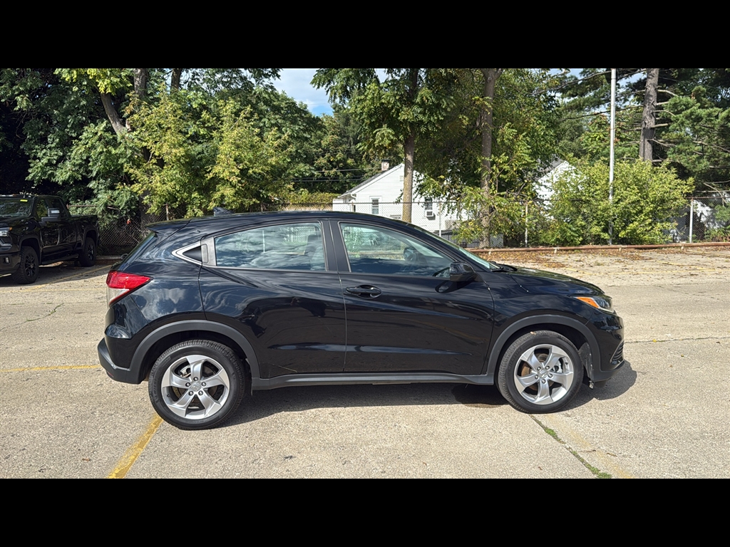 2022 Honda HR-V LX photo 4