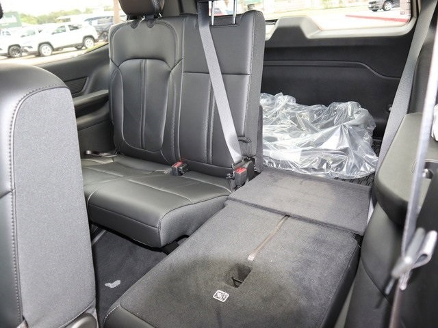 2024 Jeep Wagoneer Base photo 12
