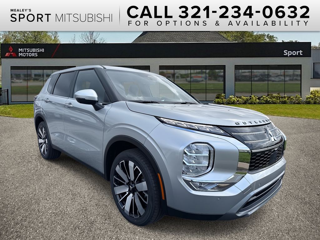 2025 Mitsubishi Outlander SE's photo