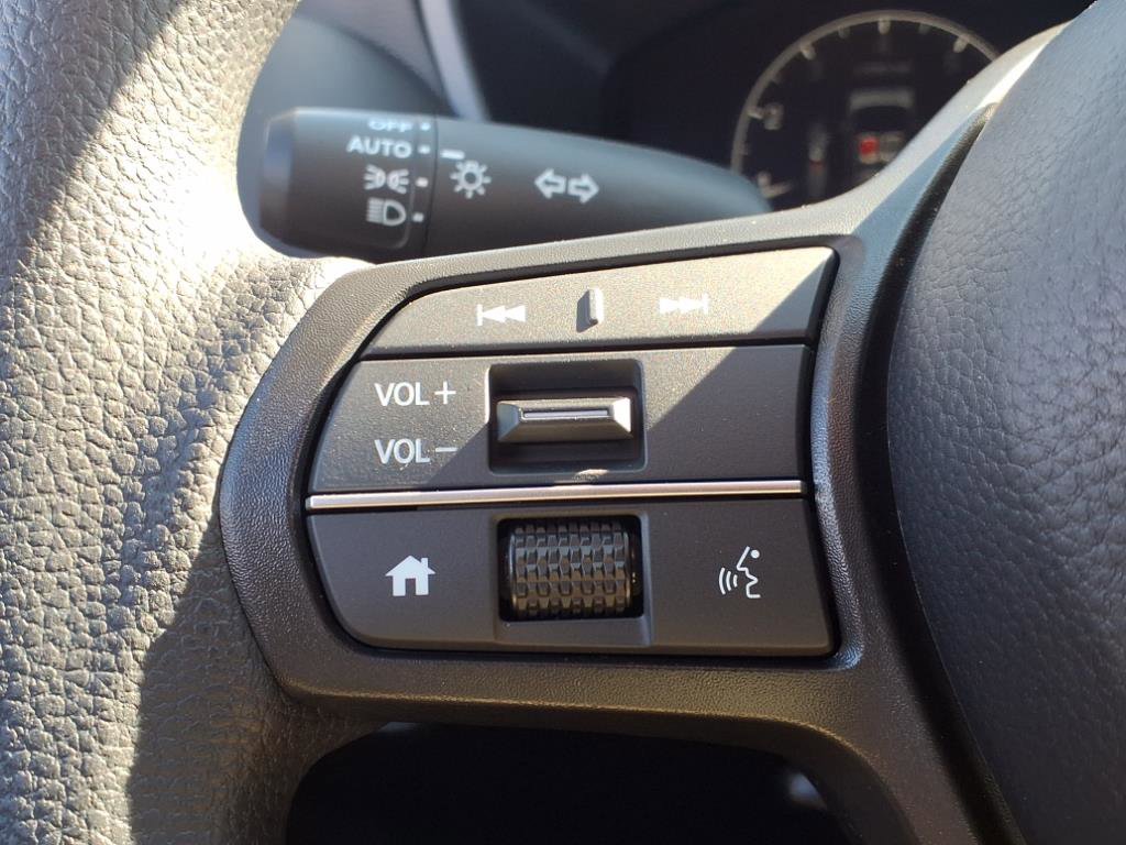 2026 Honda HR-V LX photo 21
