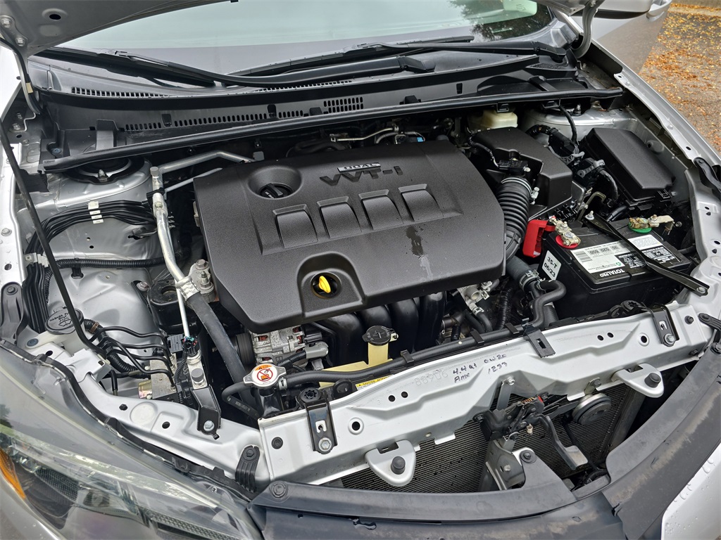 2019 Toyota Corolla L photo 28