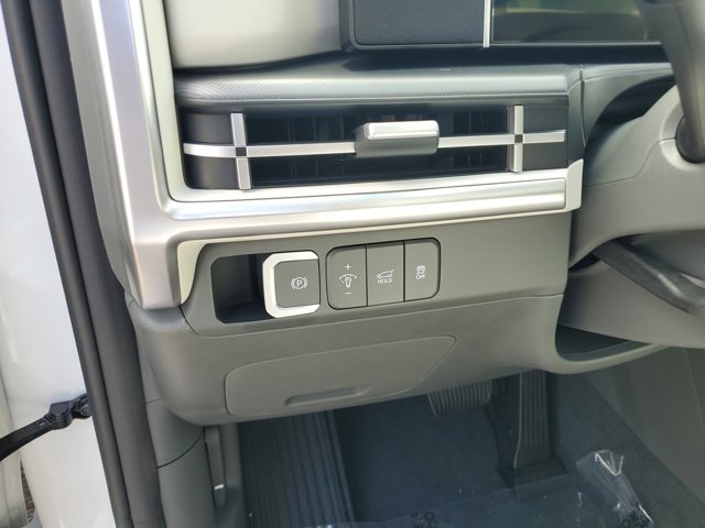 2026 Hyundai Santa Fe SE photo 13