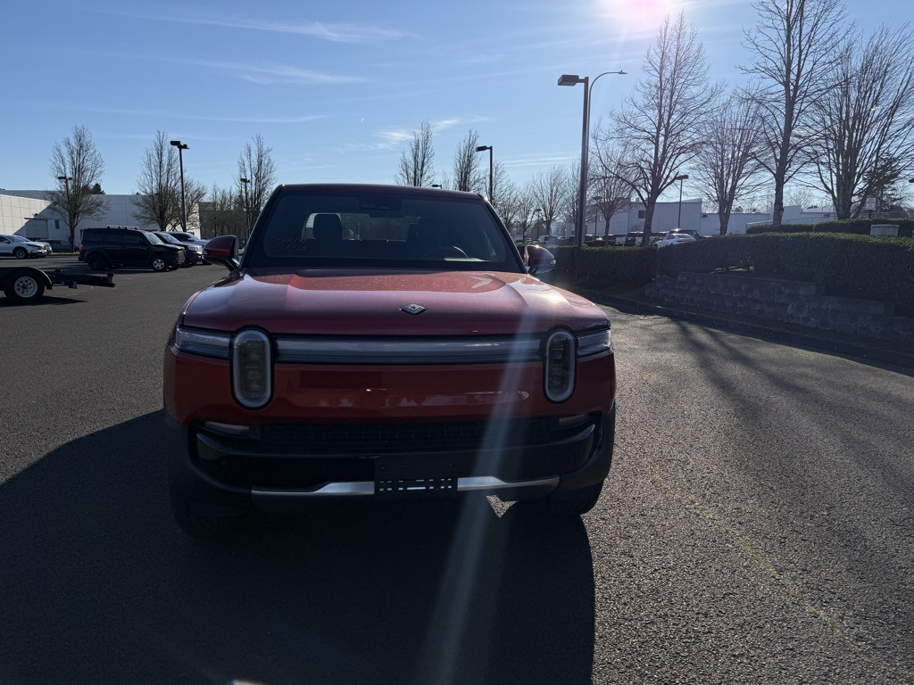 Used 2025 Rivian R1T Adventure with VIN 7FCTGBAA0SN037027 for sale in Gresham, OR